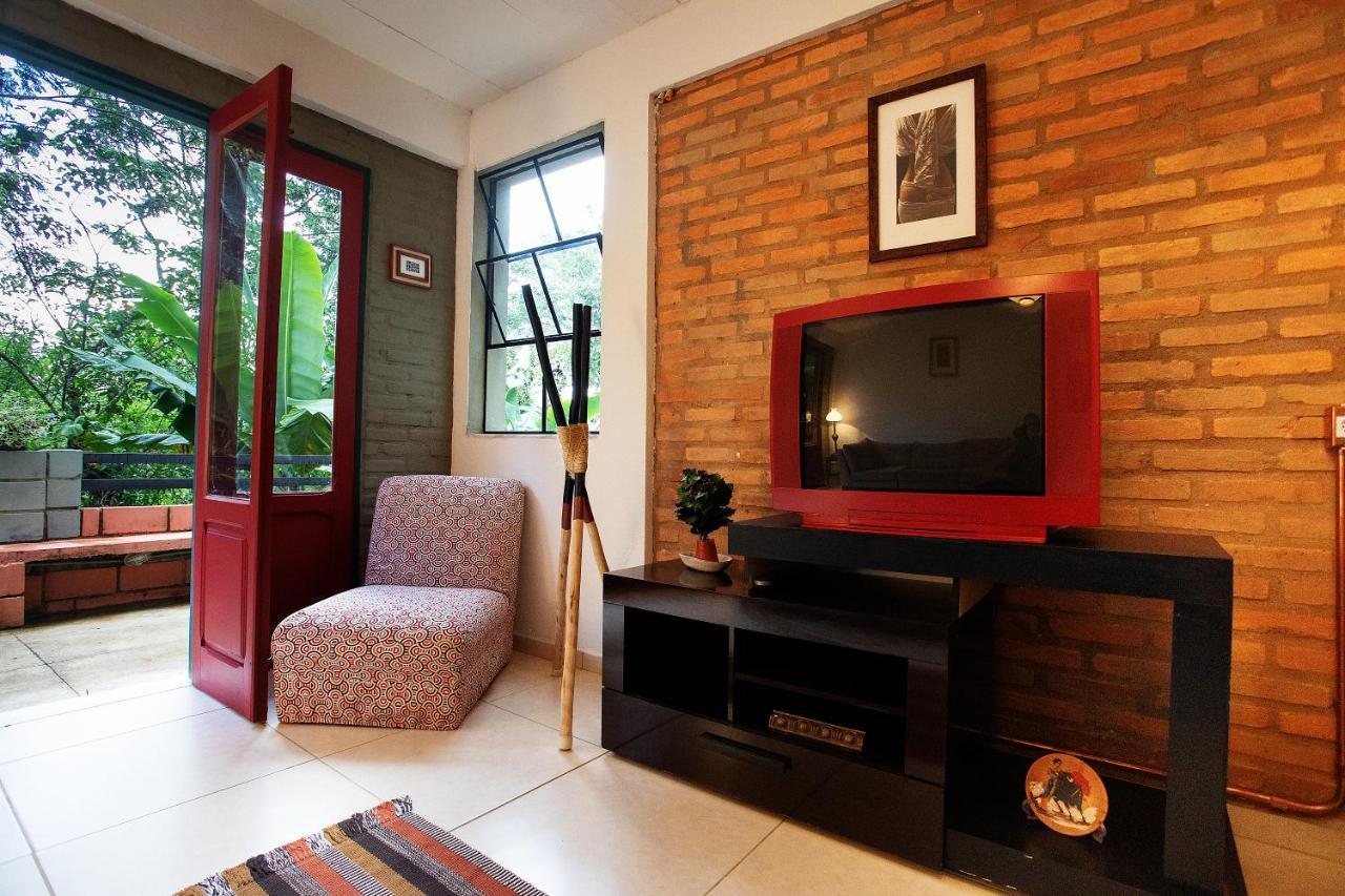 Casa Charmosa E Espacosa チラデンテス エクステリア 写真
